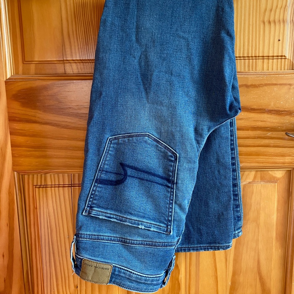 American Eagle skinny jeans